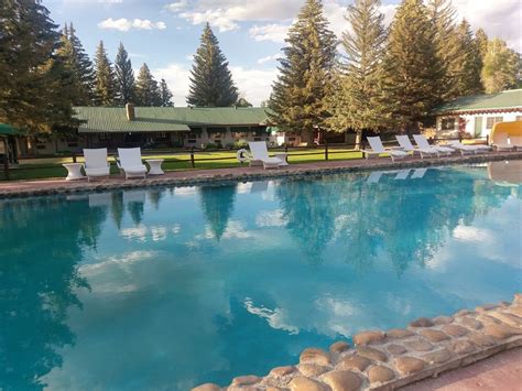 Saratoga hot springs resort - 